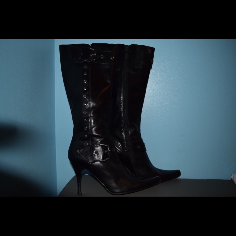 BLACK VINTAGE DONALD PLINER HEELS!